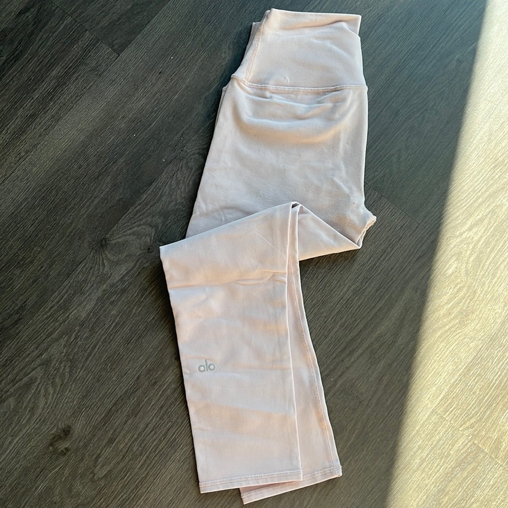 Alo Leggings